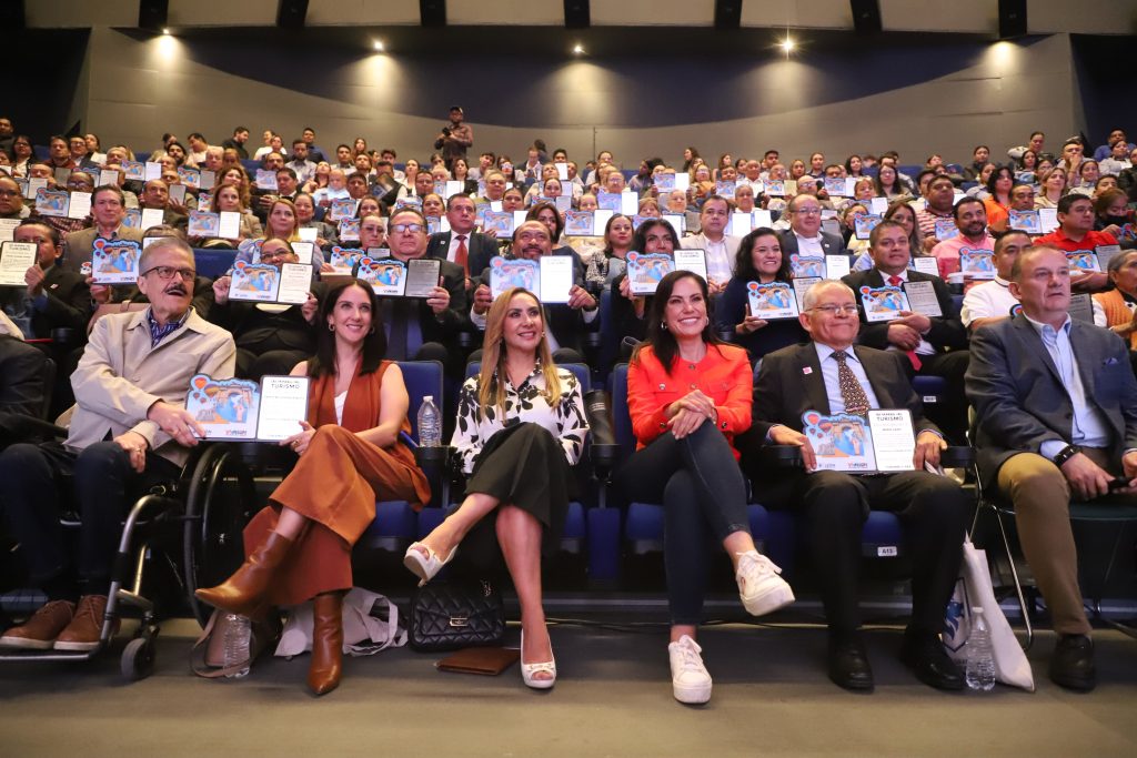 Reconocimiento a trayectoria